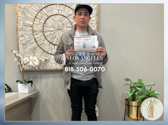Testimonio de Cliente Satisfecho por obtener estatus legal en Estados Unidos