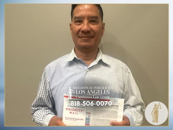 Testimonio inspirador de nuestro cliente tras lograr su estatus legal en Estados Unidos