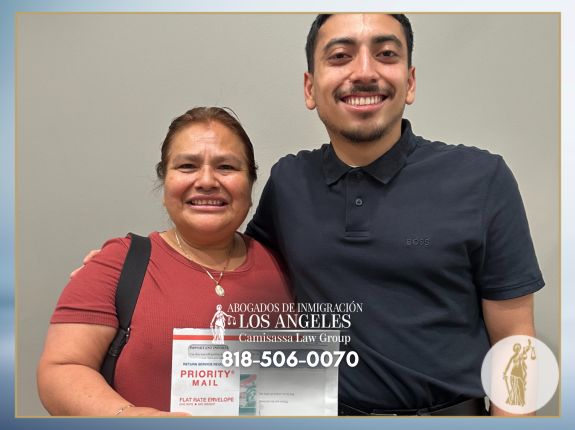 Testimonio inspirador de nuestro cliente tras lograr su estatus legal en Estados Unidos