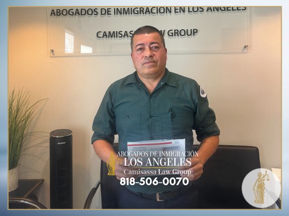 Testimonio inspirador de nuestro cliente tras lograr su estatus legal en Estados Unidos