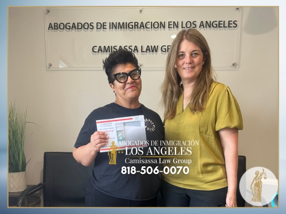Testimonio inspirador de nuestro cliente tras lograr su estatus legal en Estados Unidos