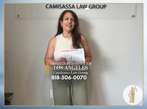 Testimonio inspirador de nuestro cliente tras lograr su estatus legal en Estados Unidos