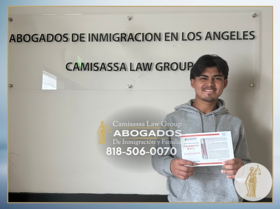 Testimonio inspirador de nuestro cliente tras lograr su estatus legal en Estados Unidos