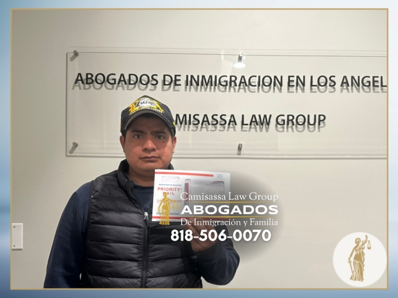 Testimonio inspirador de nuestro cliente tras lograr su estatus legal en Estados Unidos