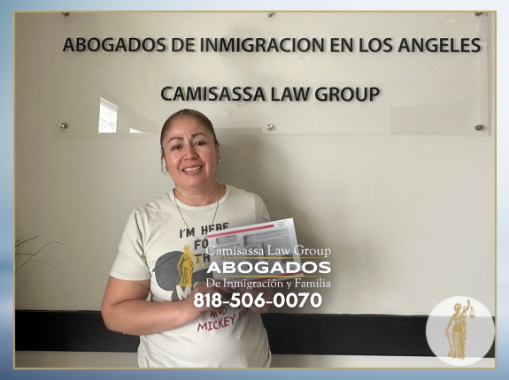 Testimonio inspirador de nuestro cliente tras lograr su estatus legal en Estados Unidos