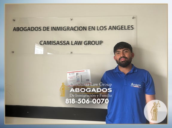 Testimonio inspirador de nuestro cliente tras lograr su estatus legal en Estados Unidos