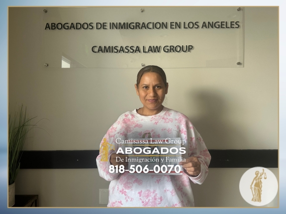 Testimonio inspirador de nuestro cliente tras lograr su estatus legal en Estados Unidos