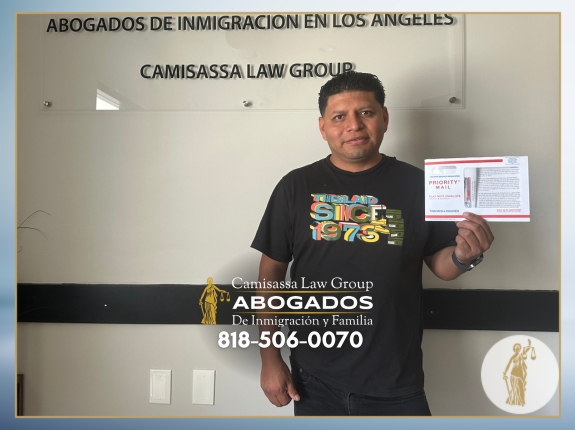Testimonio inspirador de nuestro cliente tras lograr su estatus legal en Estados Unidos